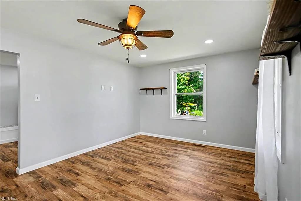 3024 Pickett ST, HOPEWELL VA 23860 thumb 11
