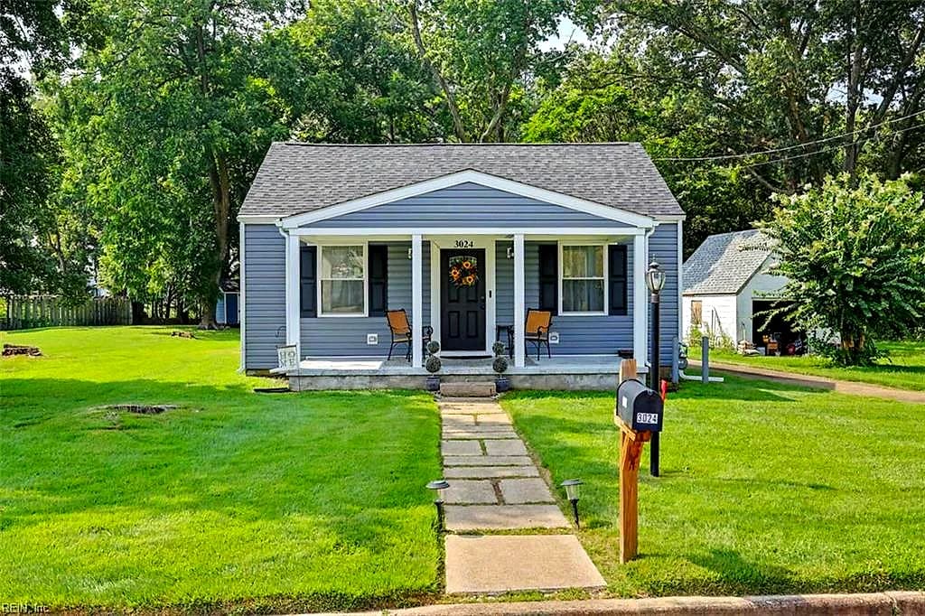3024 Pickett ST, HOPEWELL VA 23860 - Photo 3