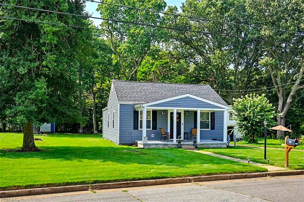 3024 Pickett ST, HOPEWELL VA 23860 - Photo 4
