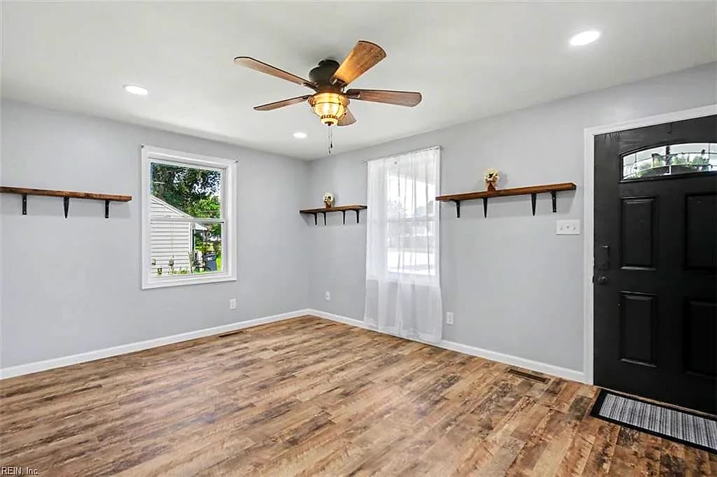 3024 Pickett ST, HOPEWELL VA 23860 thumb 8