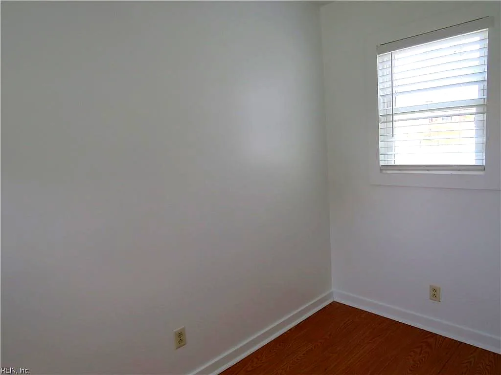 6665 Hudson AVE, NORFOLK VA 23502 - Photo 4