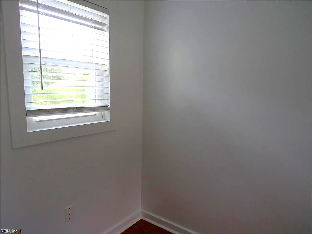 6665 Hudson AVE, NORFOLK VA 23502 - Photo 5
