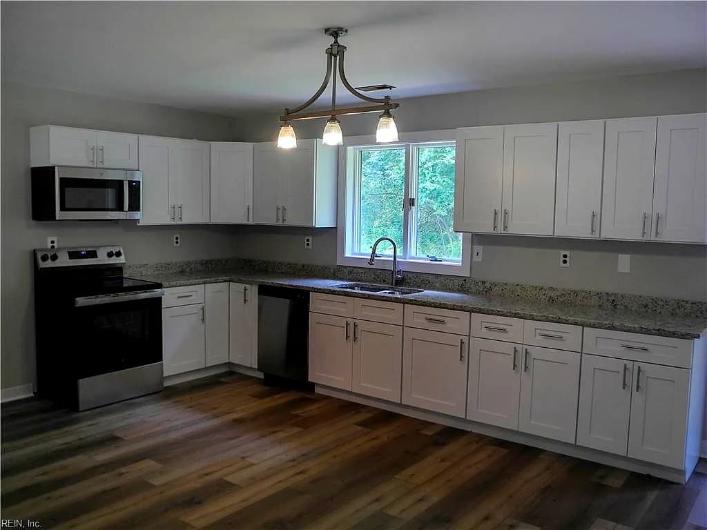 4476 Noahs LN, GLOUCESTER VA 23061 thumb 12