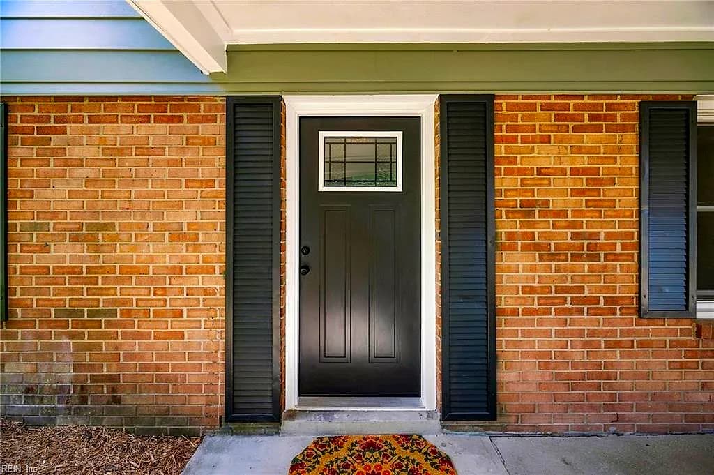 191 Coventry RD, VIRGINIA BEACH VA 23462 - Photo 3