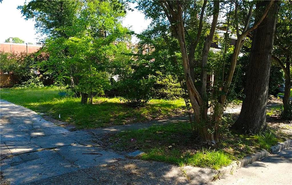 1142 Larchmont CRES, NORFOLK VA 23508 - Photo 4