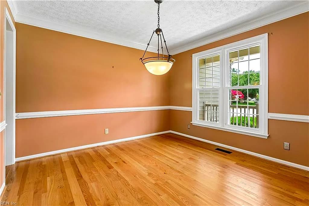 105 Harrigan WAY, YORKTOWN VA 23693 thumb 9