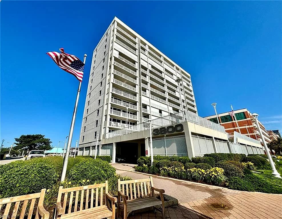 3800 Atlantic AVE #604, VIRGINIA BEACH VA 23451 - Photo 2