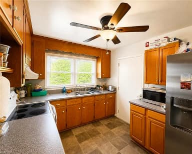 205 Joanne DR, SEAFORD VA 23696 thumb 7