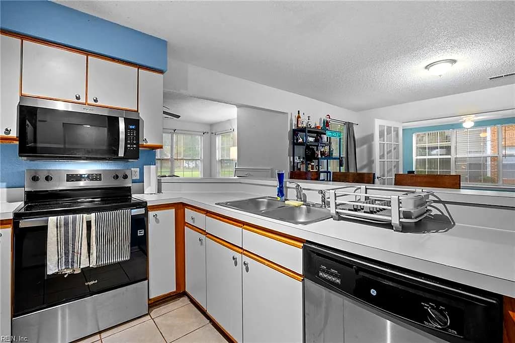 5013R Thatcher WAY, VIRGINIA BEACH VA 23456 - Photo 4
