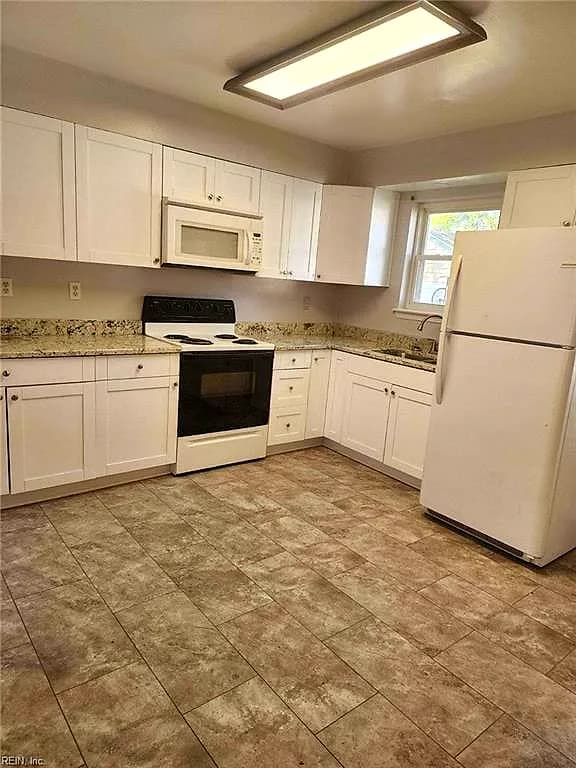 9279 Coleman AVE #B, NORFOLK VA 23503 - Photo 5