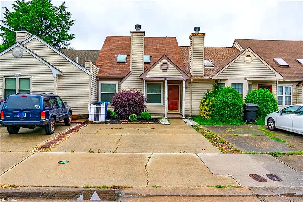 655 Biltmore DR #Dr, VIRGINIA BEACH VA 23454 - Main photo