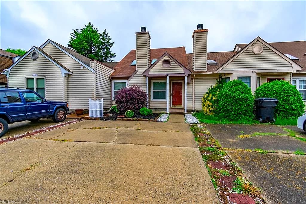 655 Biltmore DR #Dr, VIRGINIA BEACH VA 23454 - Photo 4