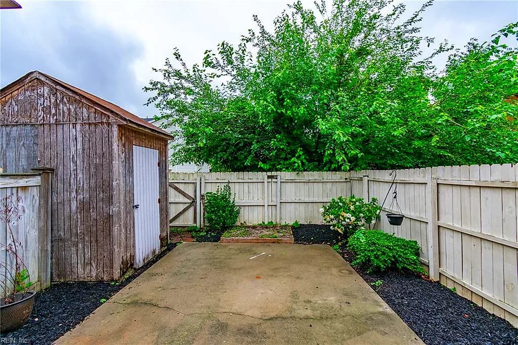 655 Biltmore DR #Dr, VIRGINIA BEACH VA 23454 thumb 7