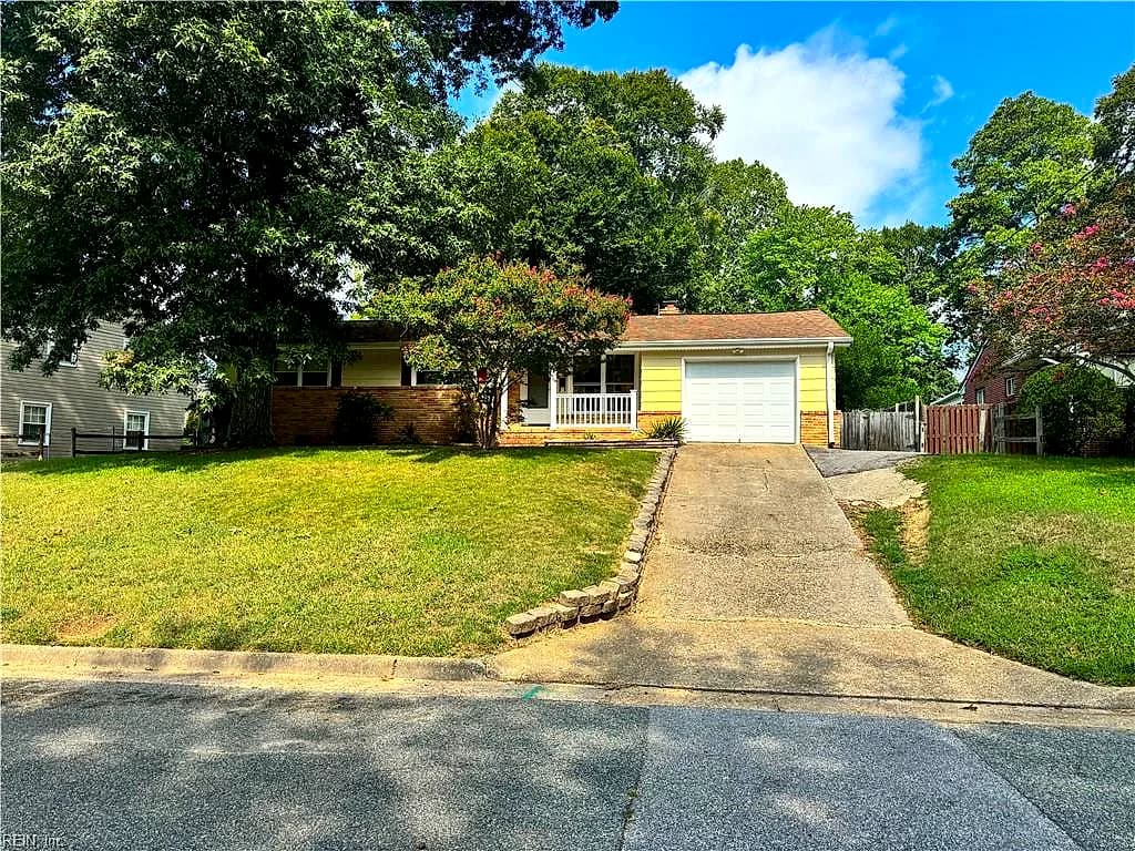 17 Garfield DR, NEWPORT NEWS VA 23608 - Main photo