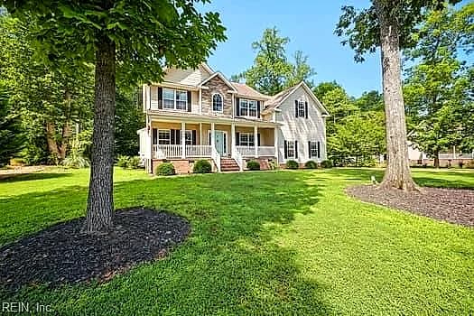 8484 Patrick Henry WAY, GLOUCESTER VA 23061 - Photo 3