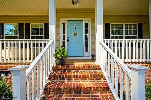 8484 Patrick Henry WAY, GLOUCESTER VA 23061 - Photo 4