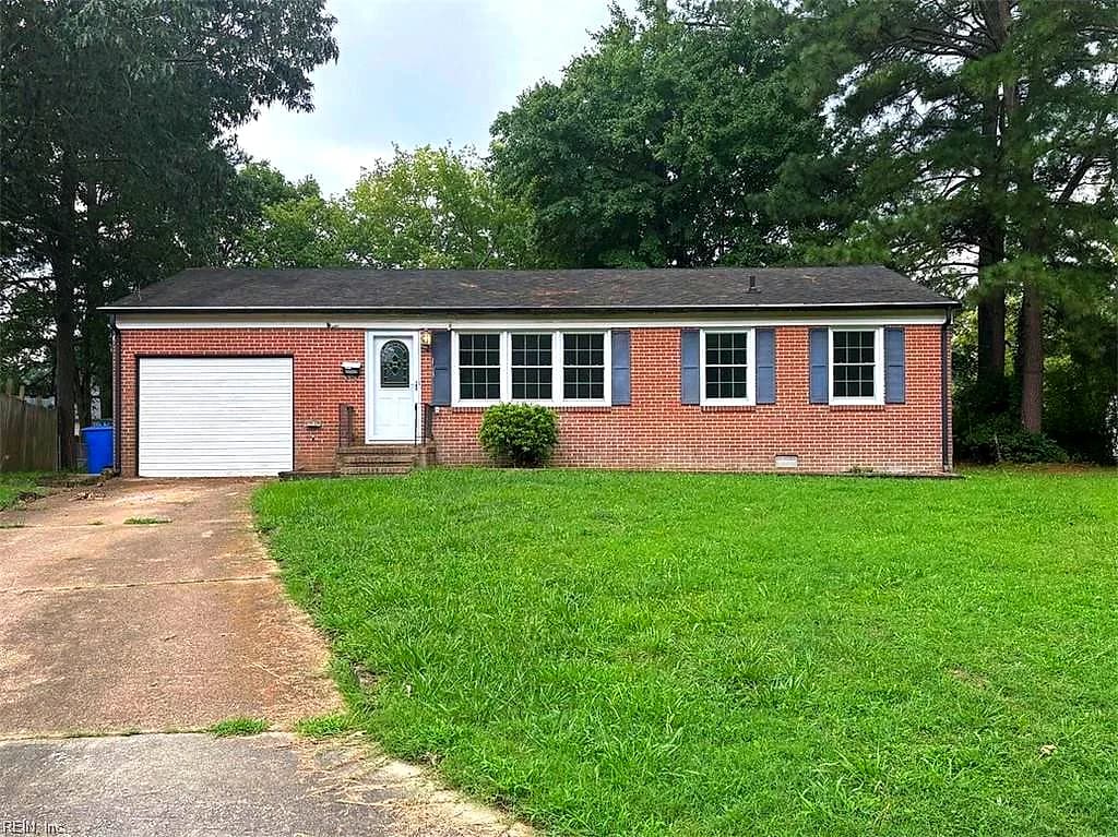 163 Alva CIR, NEWPORT NEWS VA 23608 - Main photo