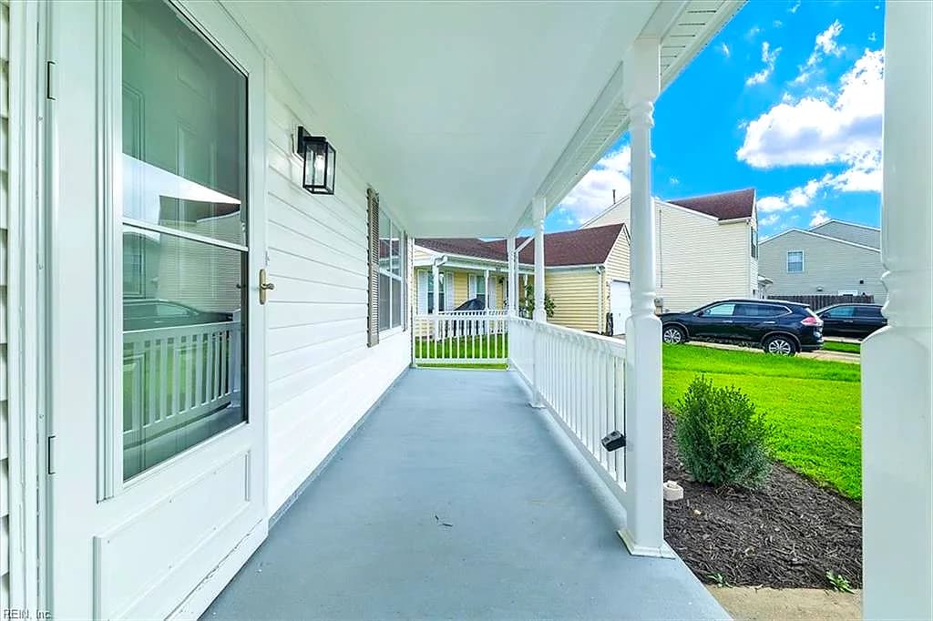 1805 Jagged Rock DR, VIRGINIA BEACH VA 23456 - Photo 5
