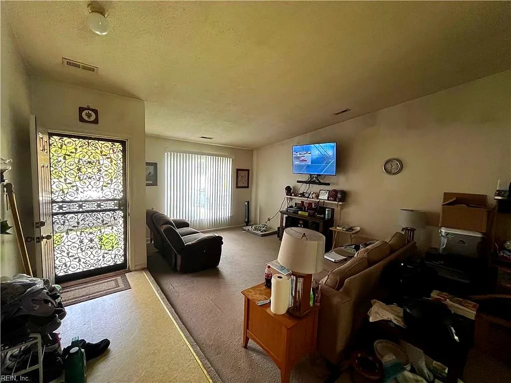 3228 Woodbaugh DR, CHESAPEAKE VA 23321 - Photo 3