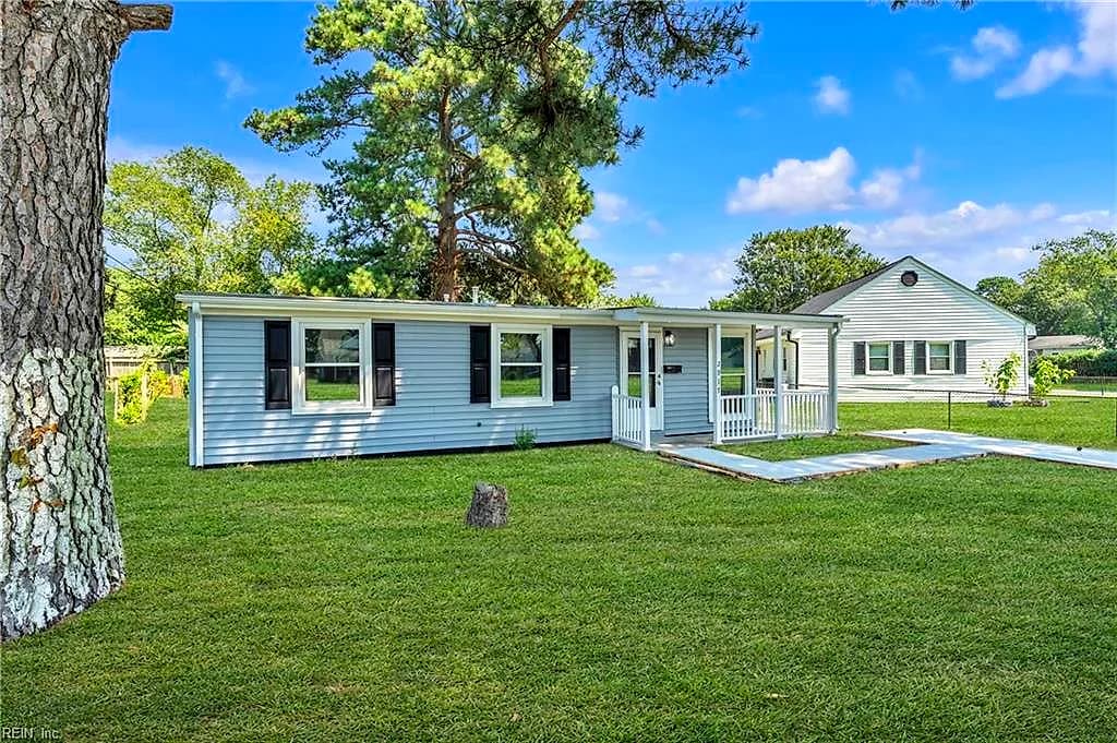 2917 Berkley AVE, CHESAPEAKE VA 23325 - Photo 3