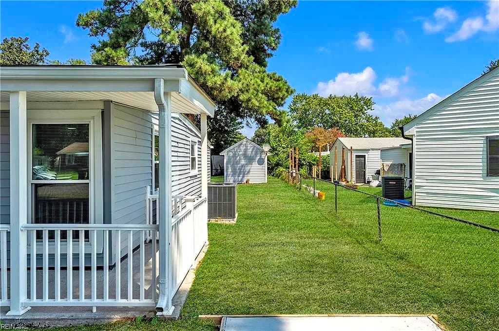 2917 Berkley AVE, CHESAPEAKE VA 23325 thumb 6