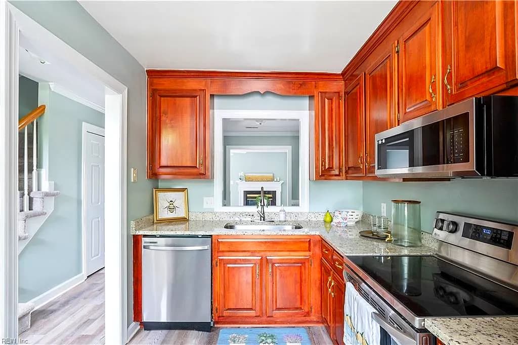 924 Lucas Creek RD #2, NEWPORT NEWS VA 23608 thumb 12