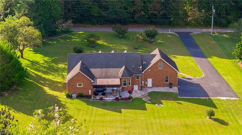 10092 Holly Forks RD, TOANO VA 23168 - Photo 3