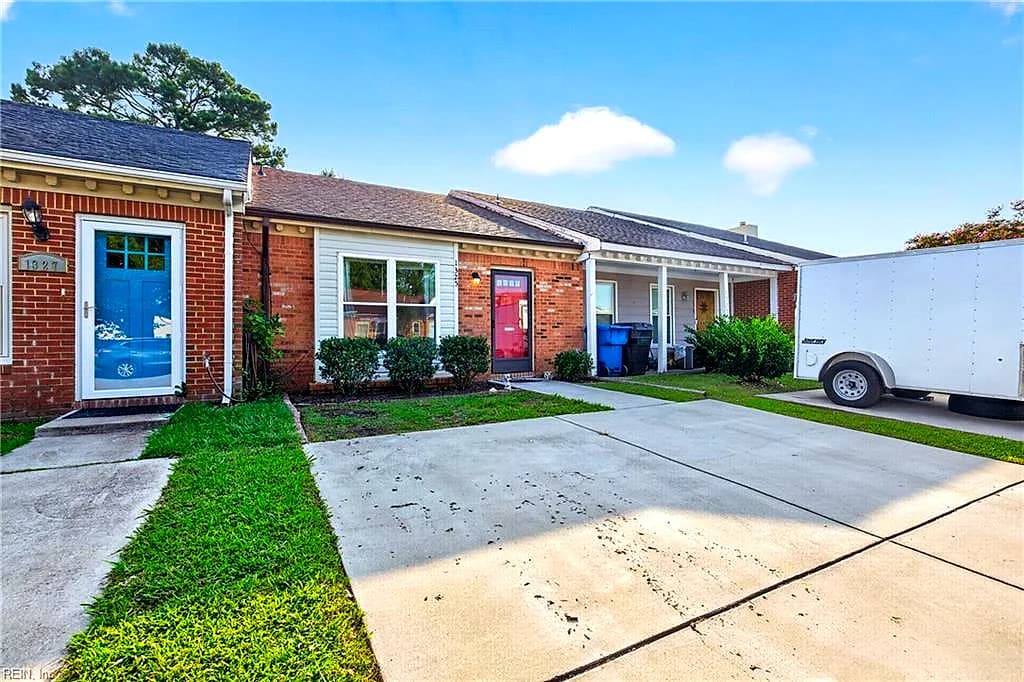 1325 Pershing CT, VIRGINIA BEACH VA 23453 - Photo 3