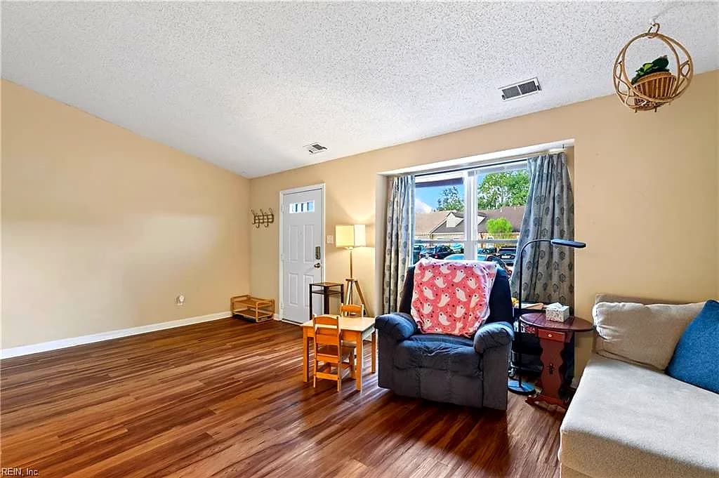 1325 Pershing CT, VIRGINIA BEACH VA 23453 thumb 6
