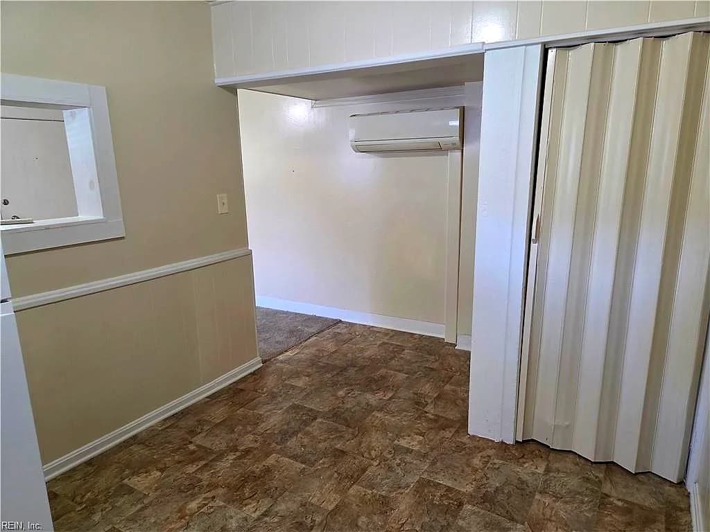 3315 Clark CIR, NORFOLK VA 23509 thumb 8