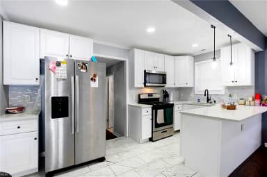 5110 82nd ST, HAMPTON VA 23605 thumb 1