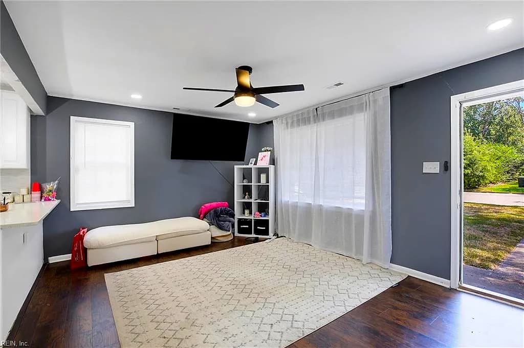 5110 82nd ST, HAMPTON VA 23605 - Photo 5