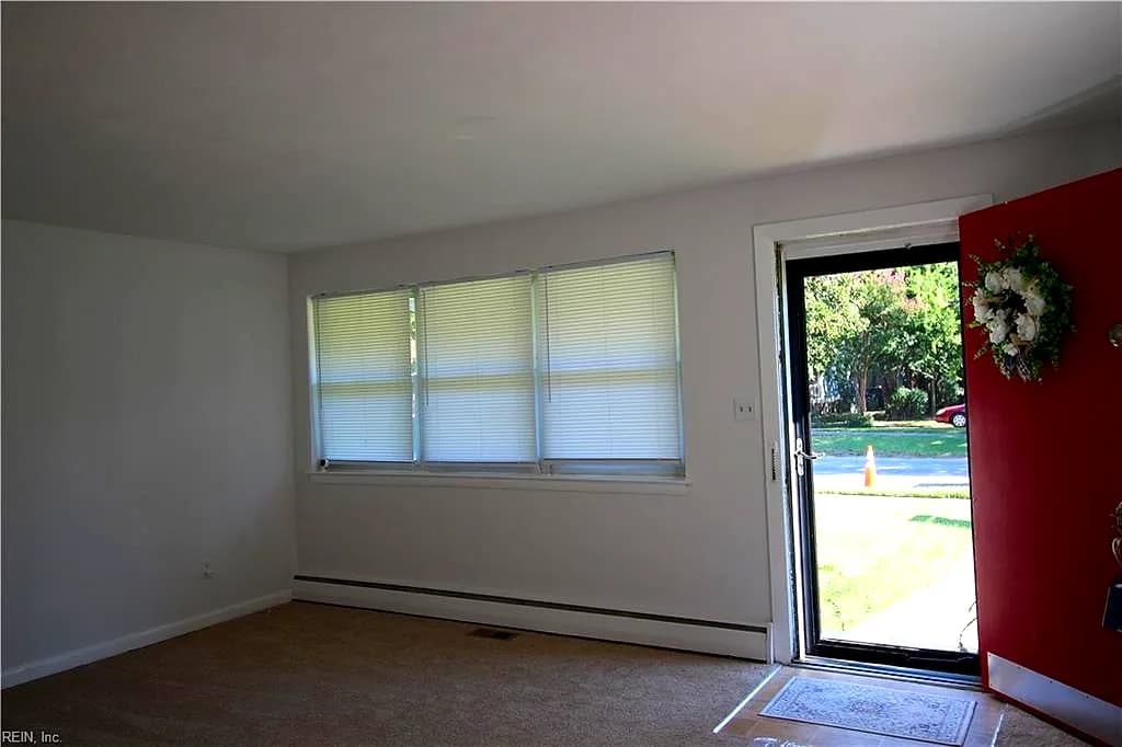 1111 Redgate AVE, NORFOLK VA 23507 - Photo 3