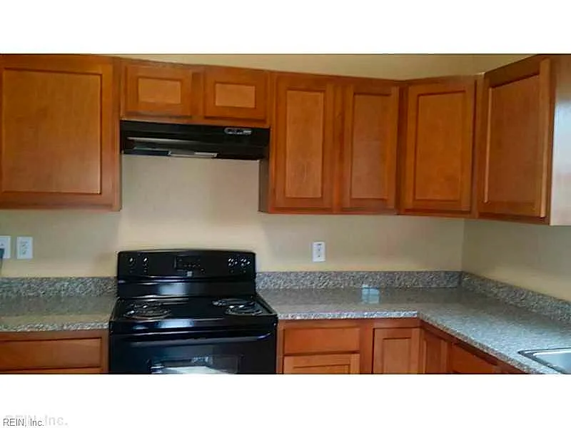 3214 Bapaume AVE, NORFOLK VA 23509 - Photo 4