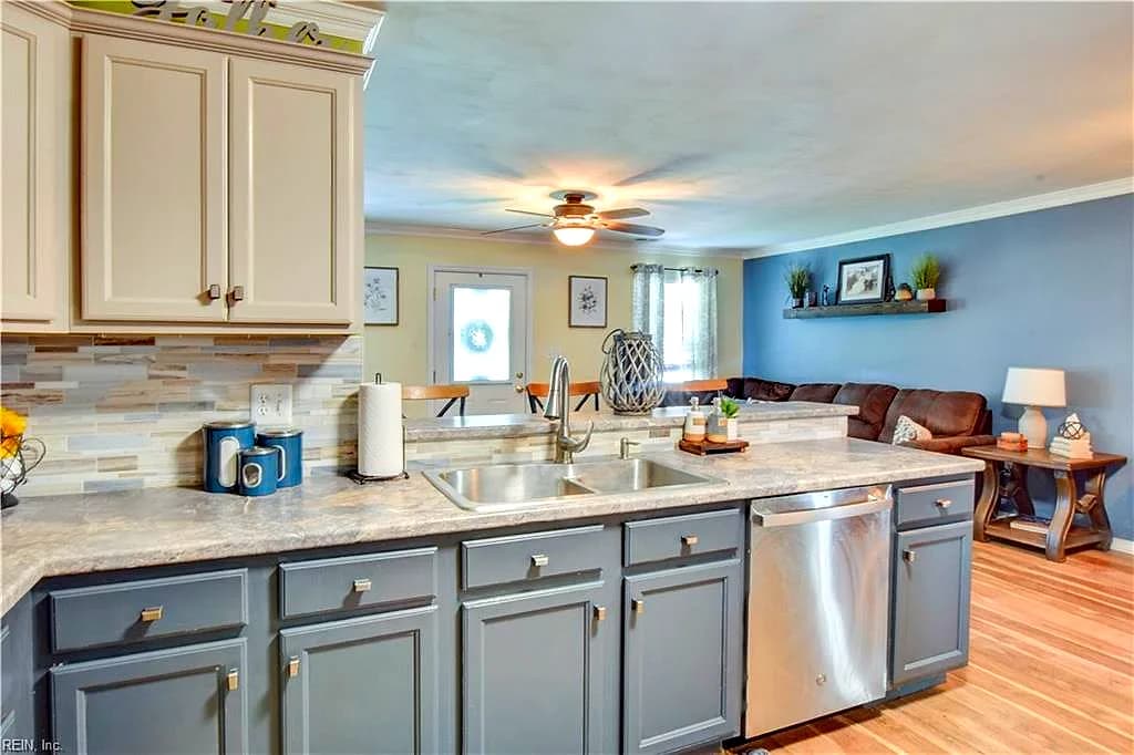 1522 Lilac AVE, CHESAPEAKE VA 23325 thumb 8