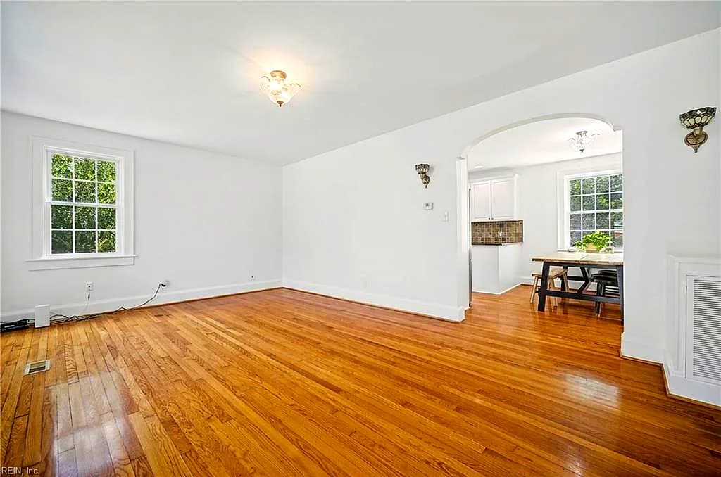 4525 Duke DR, PORTSMOUTH VA 23703 - Photo 4