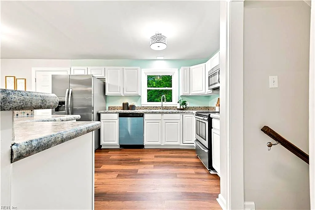 106 Kendall DR, NEWPORT NEWS VA 23601 thumb 9
