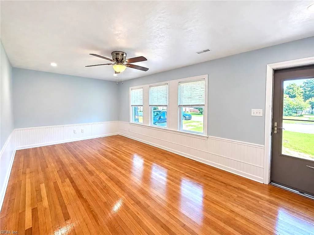 1811 Gildner RD, HAMPTON VA 23666 - Photo 4
