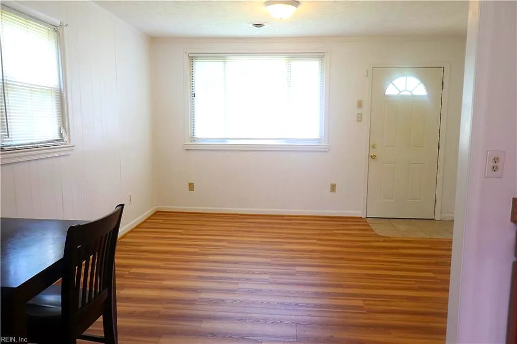 445 Smiley RD, HAMPTON VA 23663 thumb 11