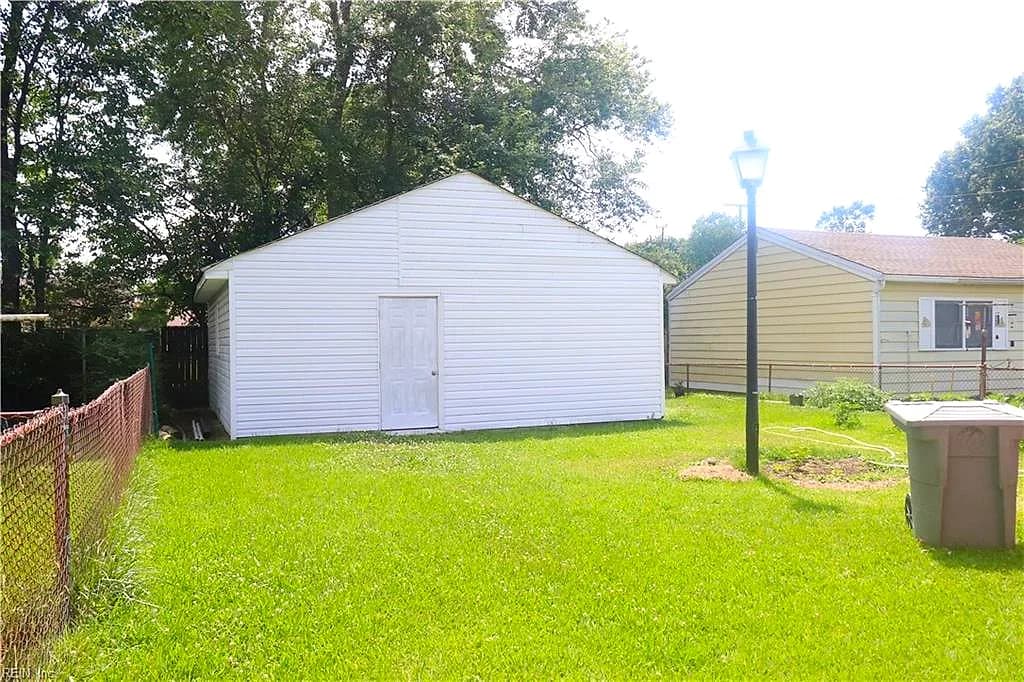 445 Smiley RD, HAMPTON VA 23663 thumb 9