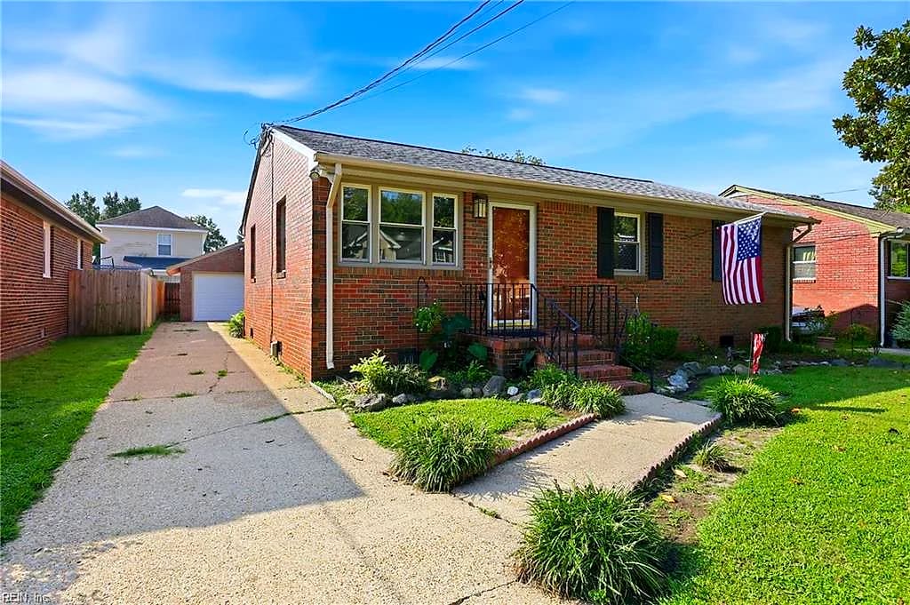 727 Osborn AVE, CHESAPEAKE VA 23325 - Photo 4