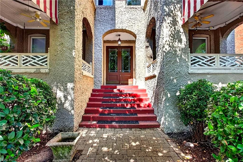 1315 Colonial AVE #5, NORFOLK VA 23517 - Main photo