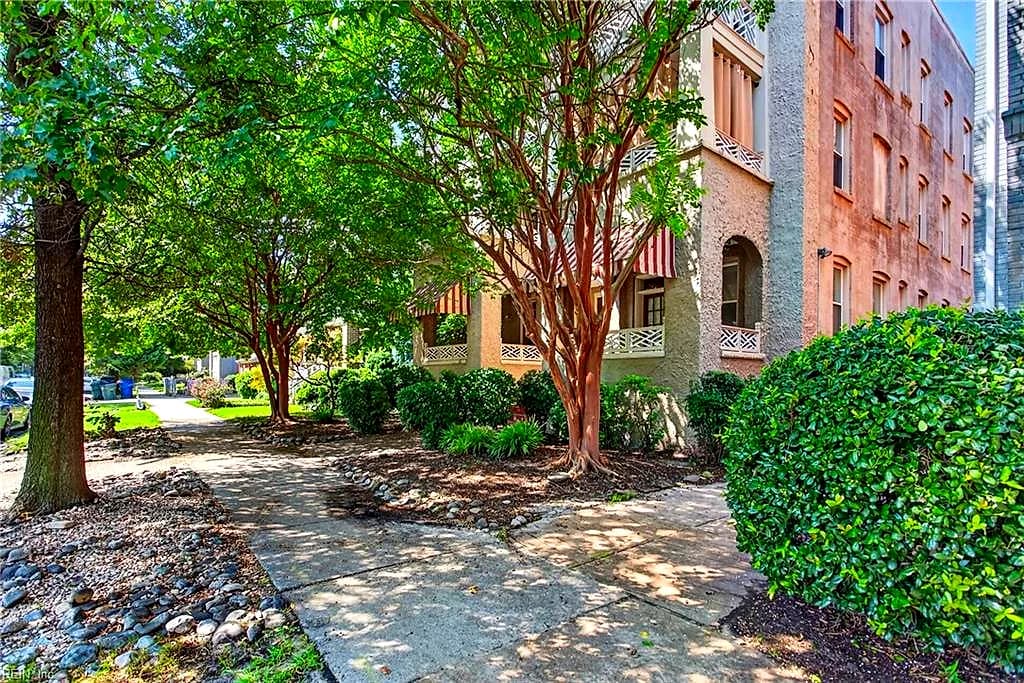 1315 Colonial AVE #5, NORFOLK VA 23517 - Photo 3