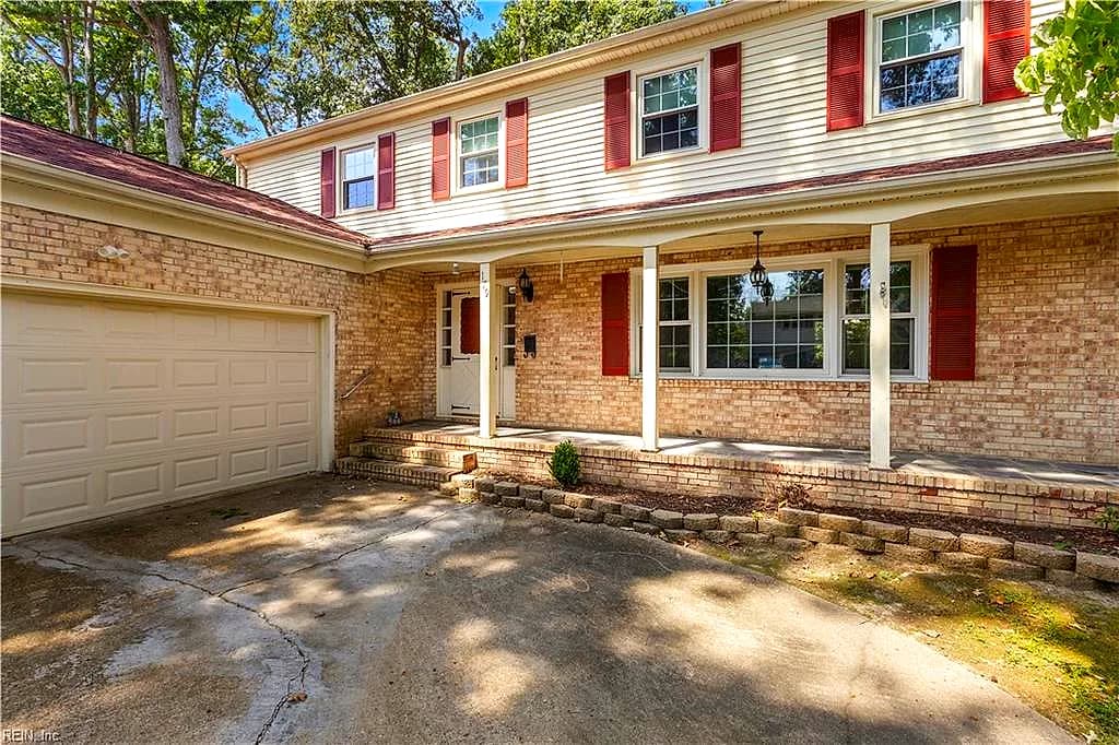 179 Corinthia DR, NEWPORT NEWS VA 23608 - Photo 4
