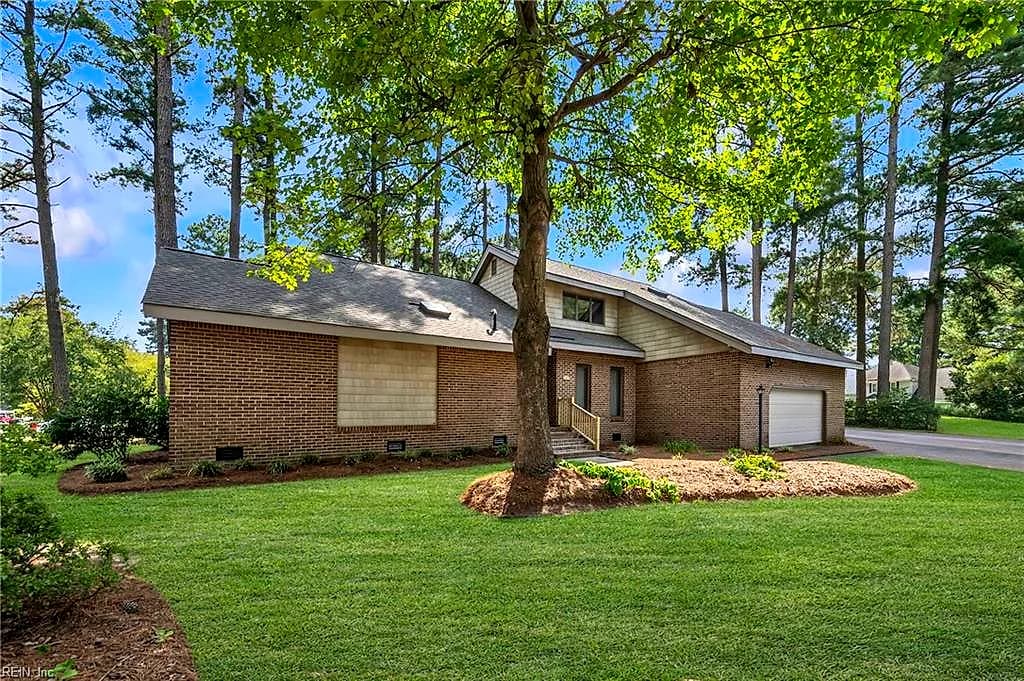 716 Montebello CIR, CHESAPEAKE VA 23320 - Photo 3
