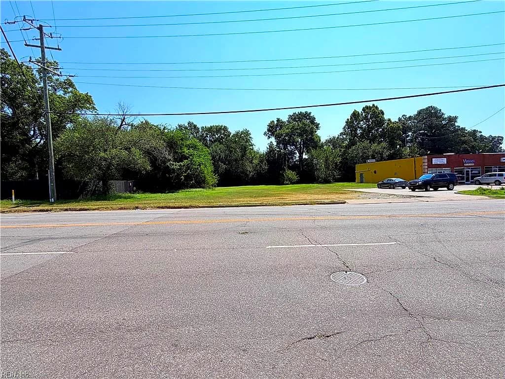 4103 George Washington HWY, PORTSMOUTH VA 23702 - Photo 2