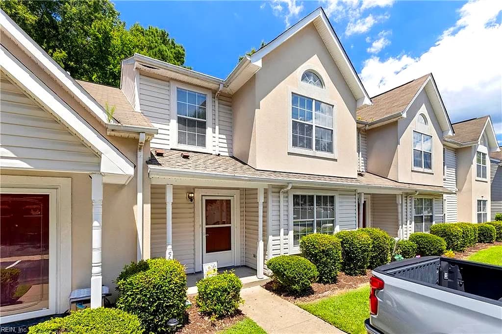 505 SHIRE CHSE, NEWPORT NEWS VA 23602 - Photo 2