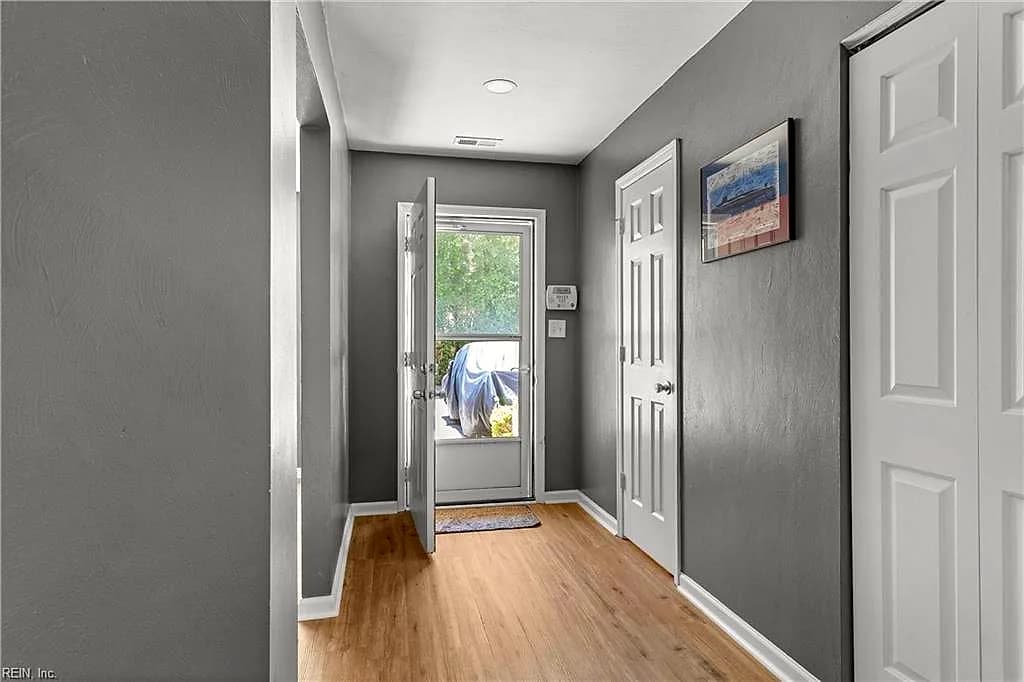 505 SHIRE CHSE, NEWPORT NEWS VA 23602 - Photo 3