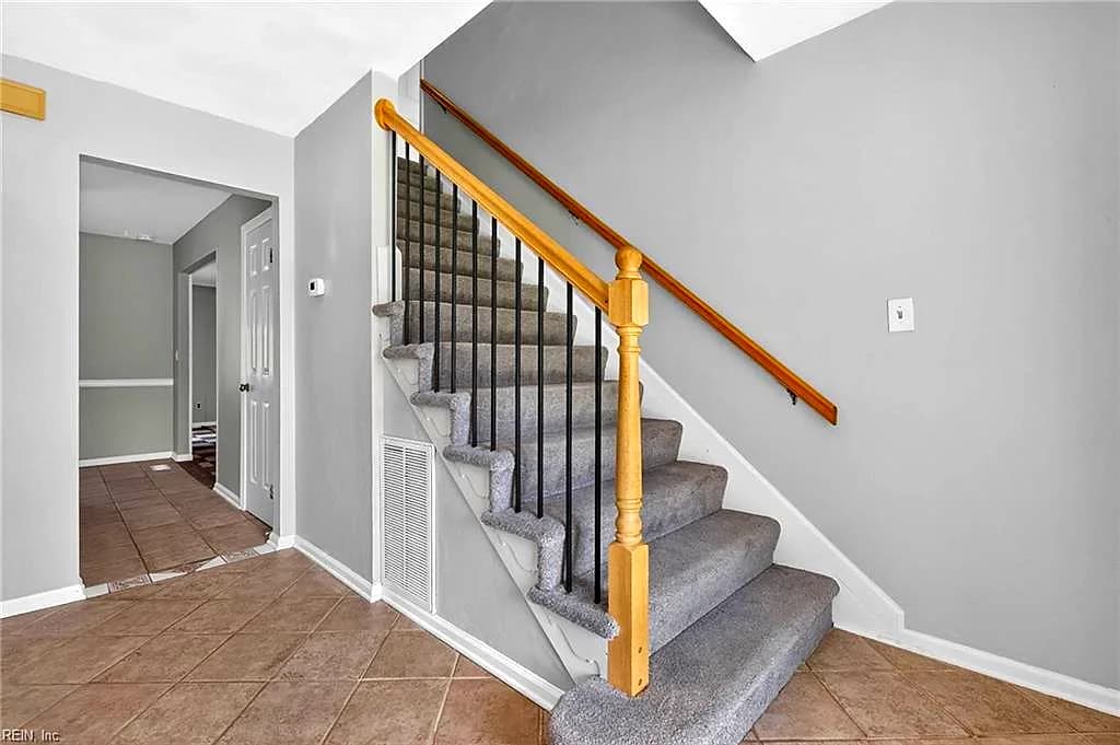 1637 Brockie CIR, VIRGINIA BEACH VA 23464 - Photo 4