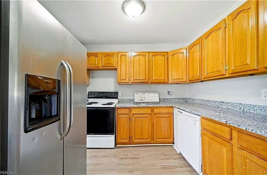 502 Regina CT, HAMPTON VA 23669 thumb 11